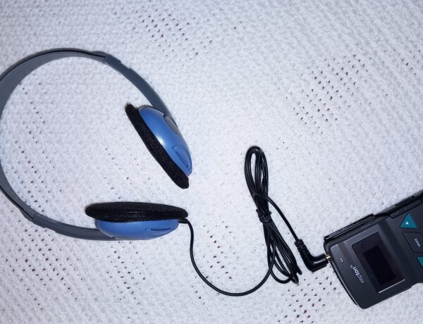 FM-Anlage XEPTON von Audioropa/Humantechnik Empfänger mit Kopfhörer für Guthörende